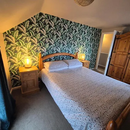 아파트 The Pebbles